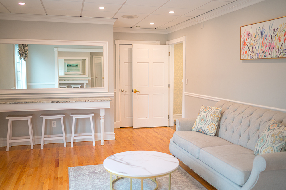 Bridal suite at the Aqua Turf.